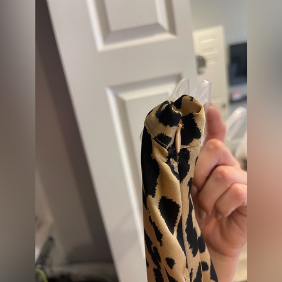 Forever 21 print skirt - Picture 3 of 4